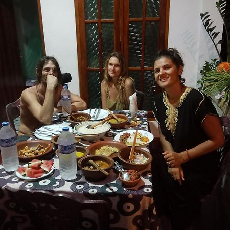 Nelum Home Stay Сигирия Экстерьер фото