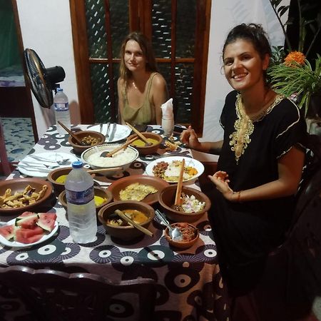 Nelum Home Stay Сигирия Экстерьер фото