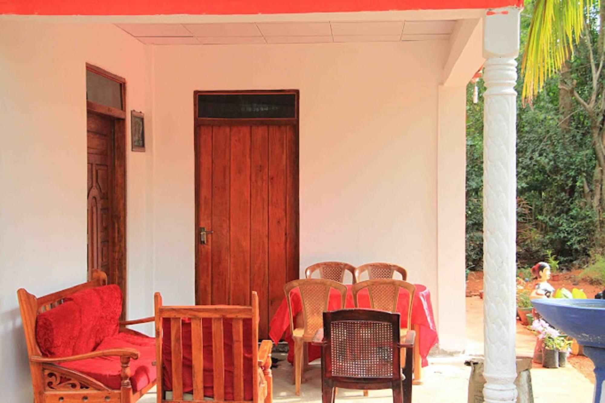 Nelum Home Stay Сигирия Экстерьер фото