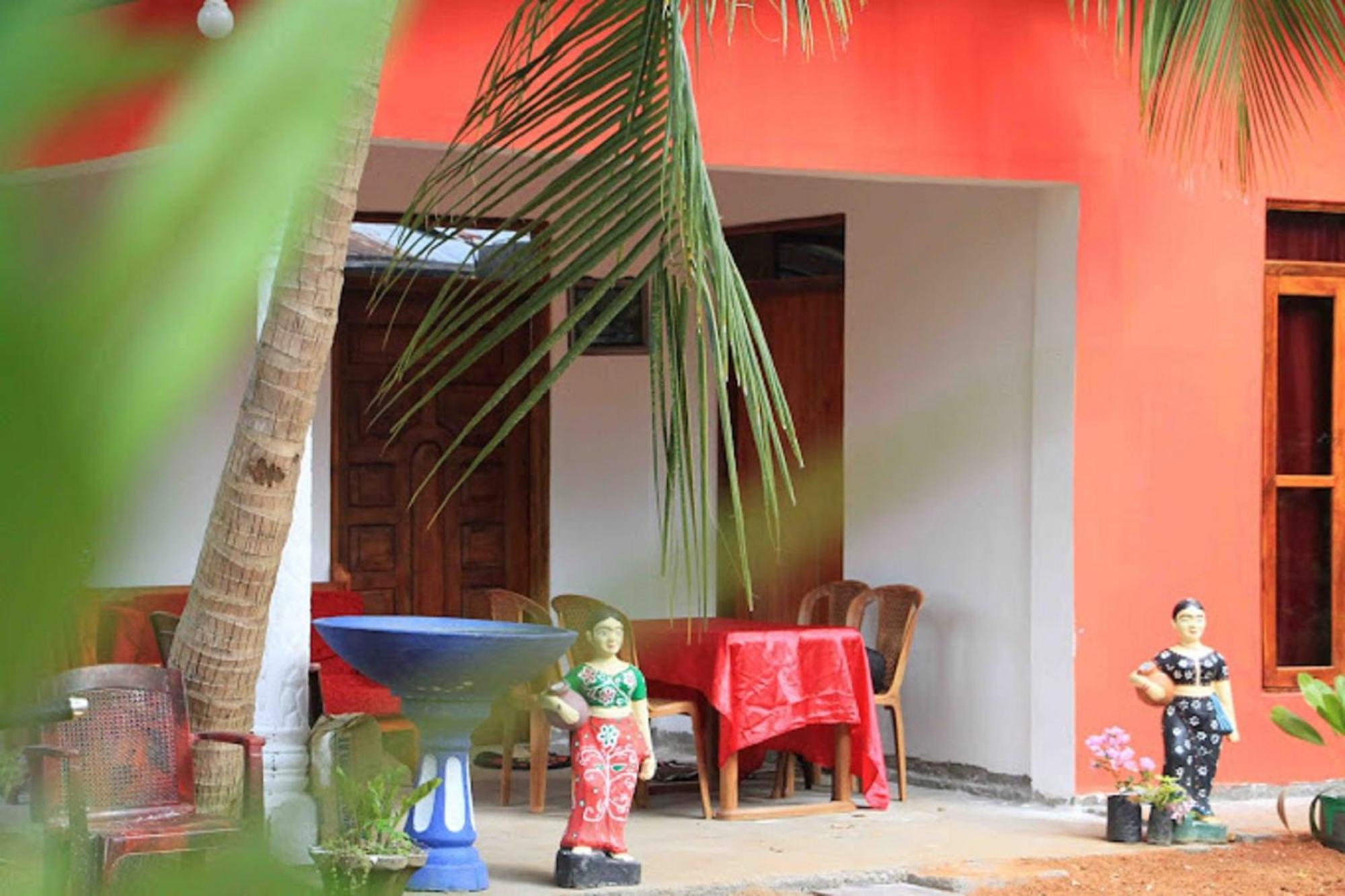 Nelum Home Stay Сигирия Экстерьер фото