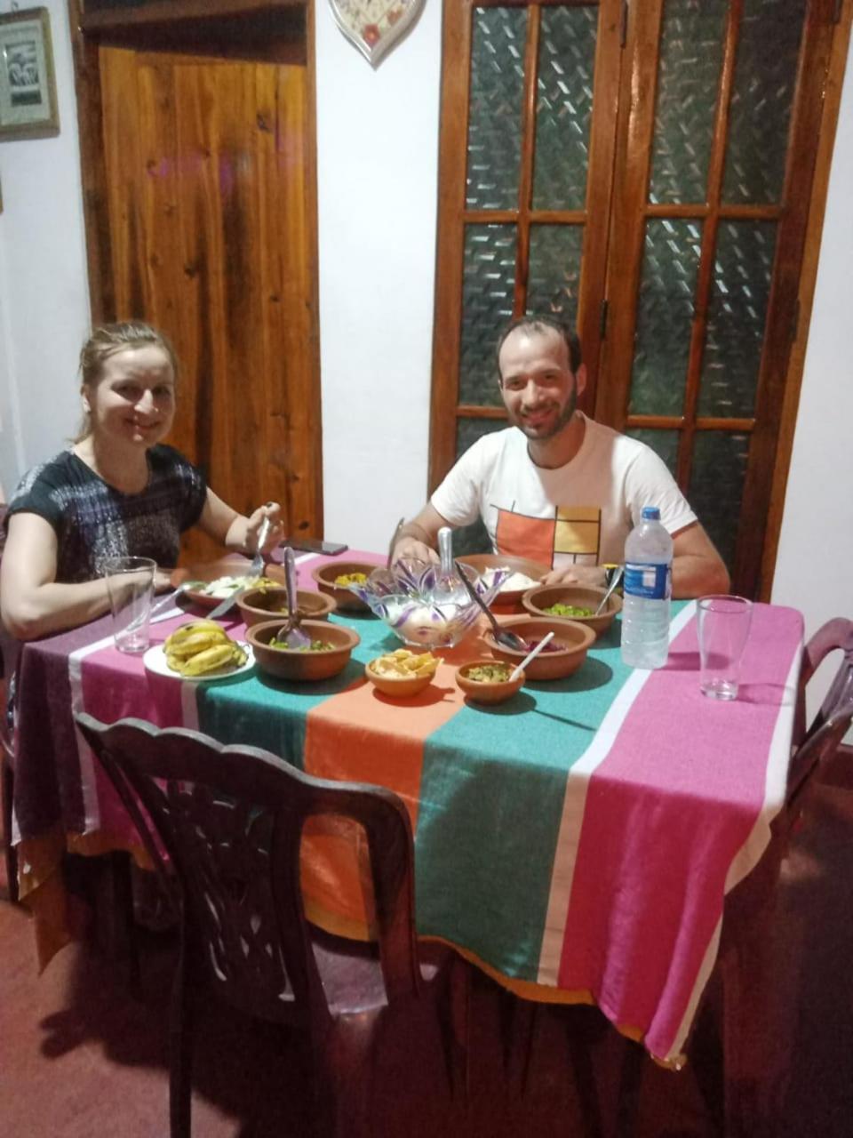 Nelum Home Stay Сигирия Номер фото